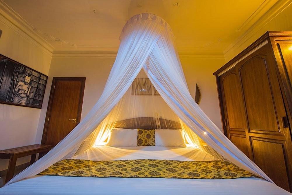 Hotel Chez Lando Kigali Bagian luar foto
