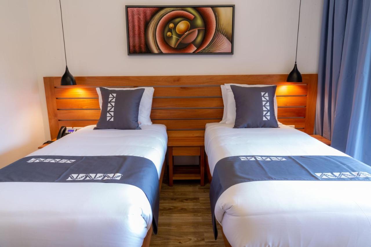Hotel Chez Lando Kigali Bagian luar foto