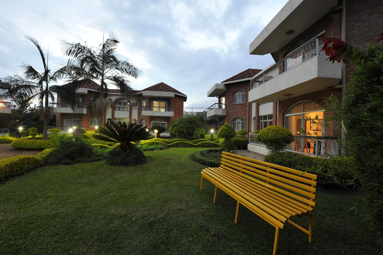 Hotel Chez Lando Kigali Bagian luar foto