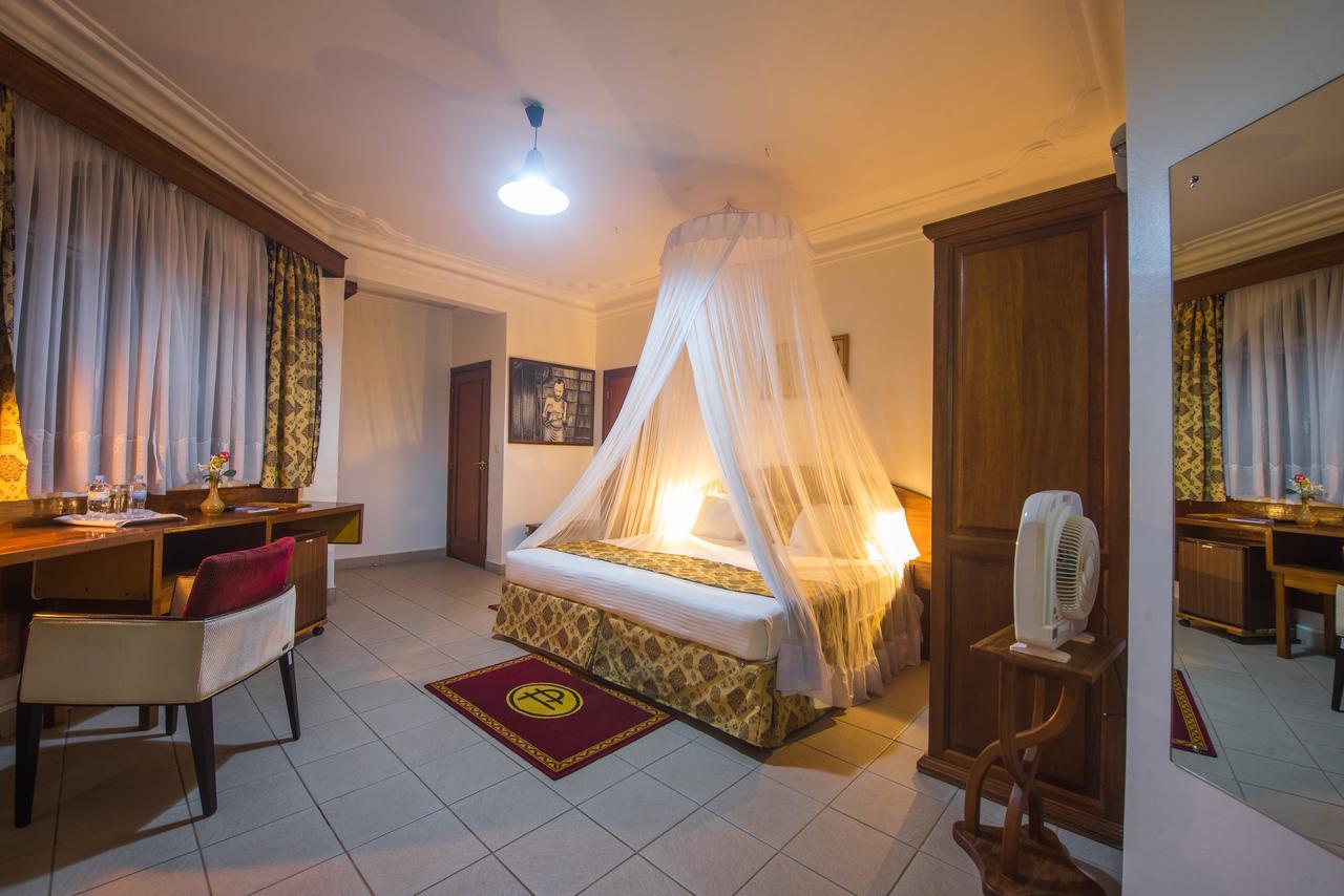 Hotel Chez Lando Kigali Bagian luar foto