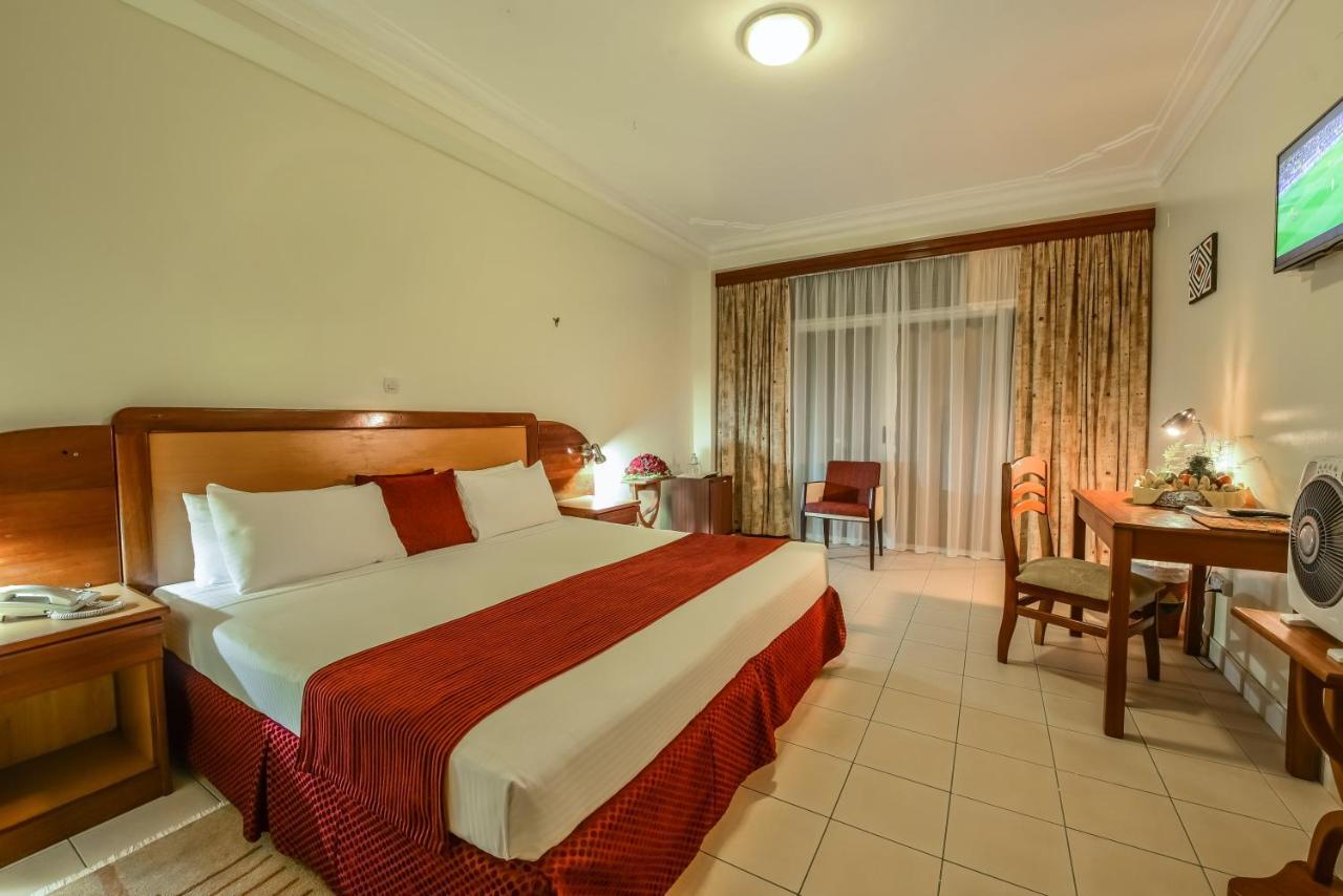 Hotel Chez Lando Kigali Bagian luar foto